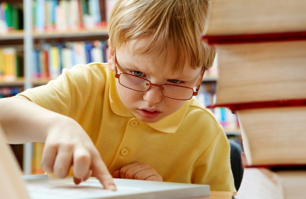 Analfabetismo do 6º ao 9º ano. Como a Educação Especial e o AEE podem ajudar?